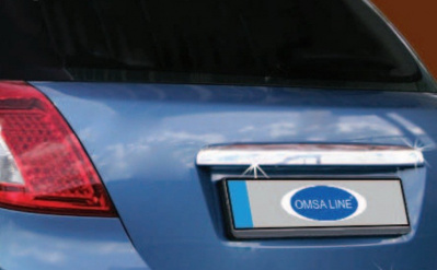 Kia Cee'd (10–) Накладка над номером на крышку багажника, нерж.хэтчбек